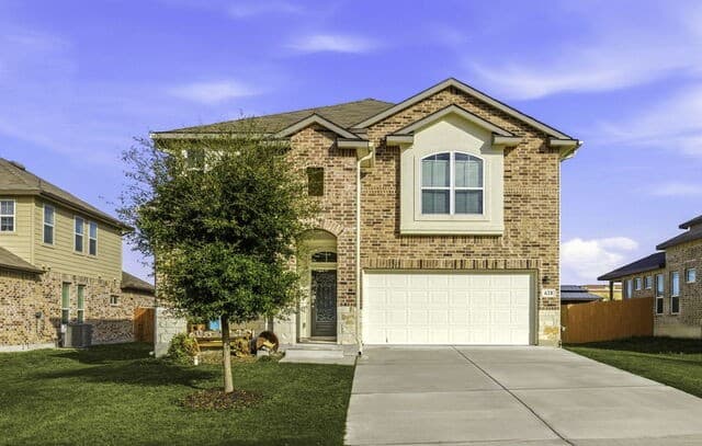 5-bedroom rental at 628 Able Bluff in Cibolo, TX — photo 1
