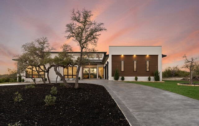 4-bedroom rental at 108 Fortunate Son in Boerne, TX — photo 1