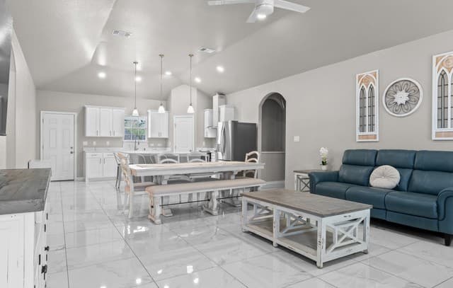 3-bedroom rental at 8116 Ventura in Selma, TX — photo 5