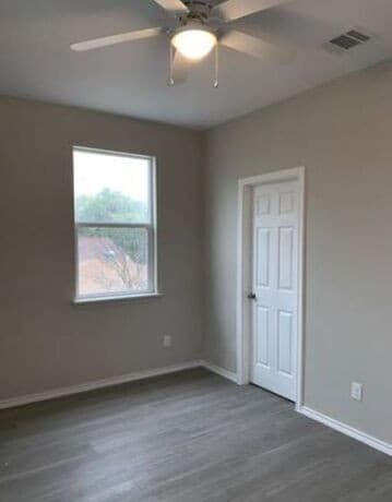 4-bedroom rental at 645 N San Felipe Ave in San Antonio, TX — photo 5
