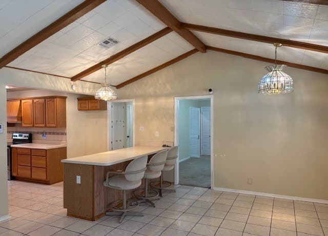 4-bedroom rental at 6103 Forest Timber in San Antonio, TX — photo 4