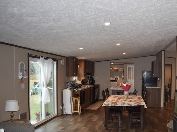 4-bedroom rental at 17016 Rancho Escondido in Atascosa, TX — photo 4