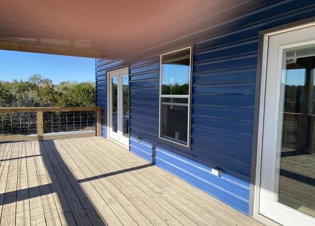 3-bedroom rental at 298 Medina in Bandera, TX — photo 2
