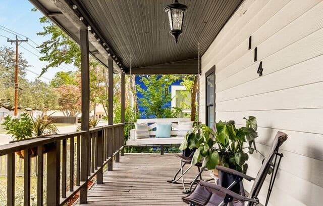3-bedroom rental at 114 Avenue B in Converse, TX — photo 5