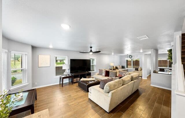 4-bedroom rental at 14107 Cougar Rock in San Antonio, TX — photo 5