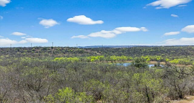 rental at TBD County Road 367 in Hondo, TX — photo 4