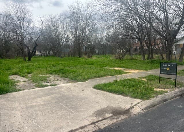 rental at 110 Utah in San Antonio, TX — photo 3