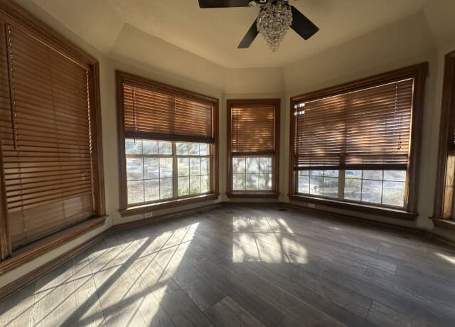 3-bedroom rental at 6823 Brave Way in San Antonio, TX — photo 5
