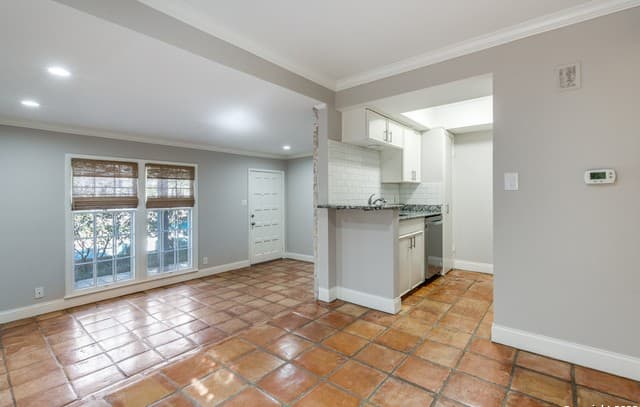 1-bedroom rental at 66 Brees Blvd Unit 34 in San Antonio, TX — photo 2