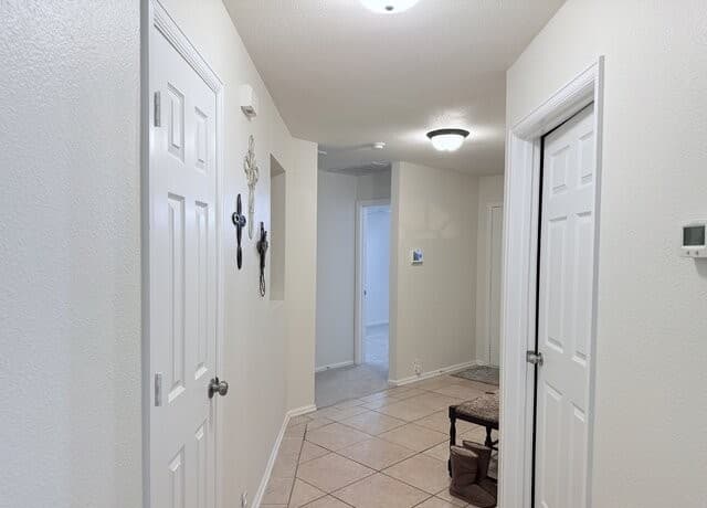 3-bedroom rental at 5715 Grandwood in San Antonio, TX — photo 5