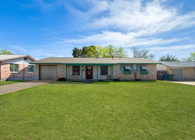 4-bedroom rental at 7106 Laurel Valley Dr in San Antonio, TX — photo 2