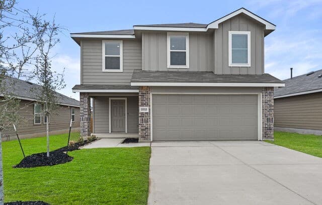5-bedroom rental at 15515 Mint Patch Meadow in Von Ormy, TX — photo 1