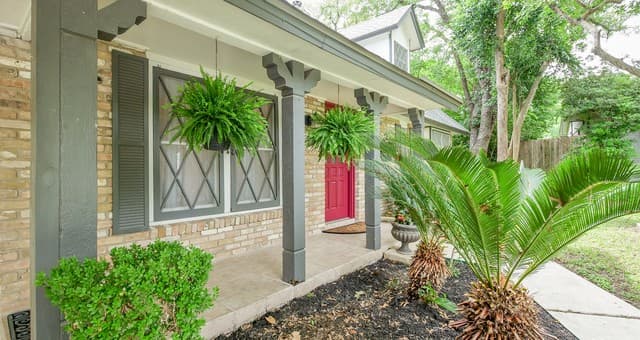 4-bedroom rental at 10202 Bull Run St in San Antonio, TX — photo 3