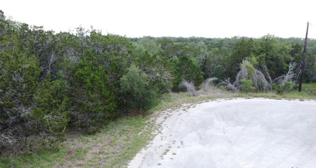 rental at TBD County Road 2473 in Hondo, TX — photo 3