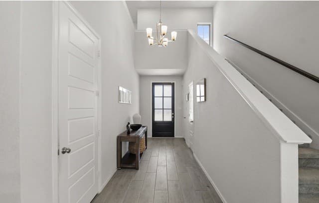 3-bedroom rental at 9329 Trestle Creek in San Antonio, TX — photo 3