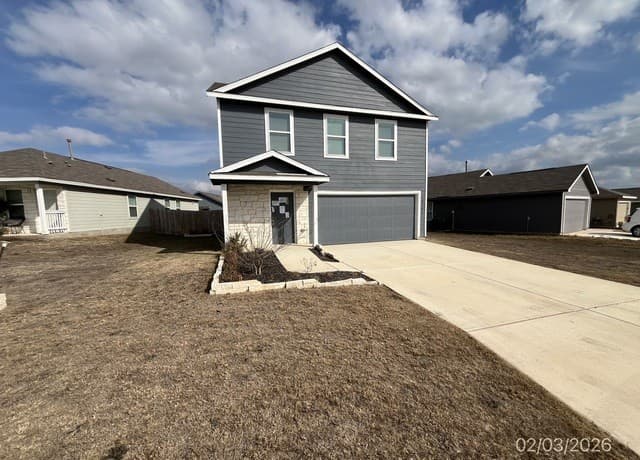 4-bedroom rental at 10102 Kersey Mill in San Antonio, TX — photo 1