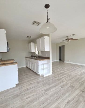 3-bedroom rental at 8947 Seacliff St. in San Antonio, TX — photo 5
