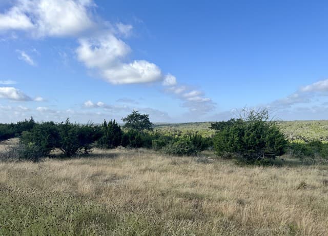 rental at 406 Plantation Path in Boerne, TX — photo 5