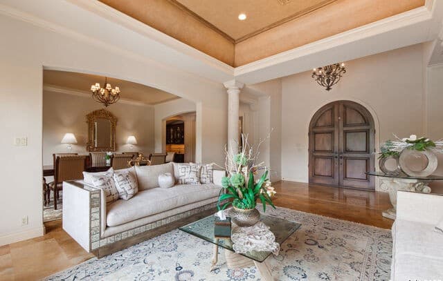 5-bedroom rental at 410 Bentley Mnr in Shavano Park, TX — photo 4
