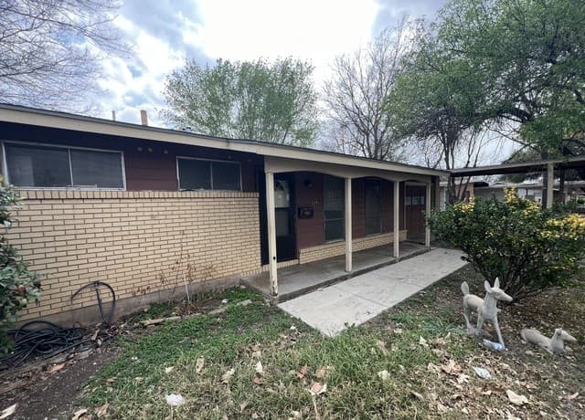 Home for sale at 1410 Montview in San Antonio, TX — photo 2