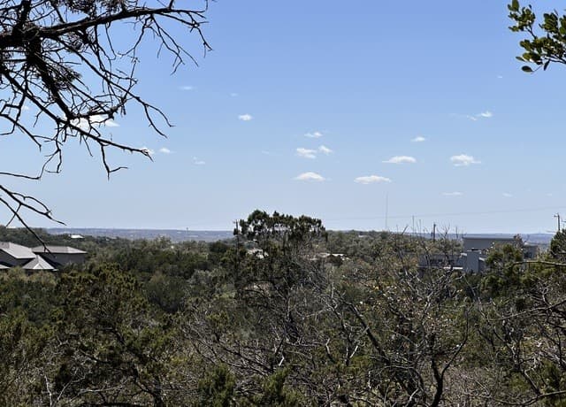 rental at 15669 Vista Grande in Helotes, TX — photo 3
