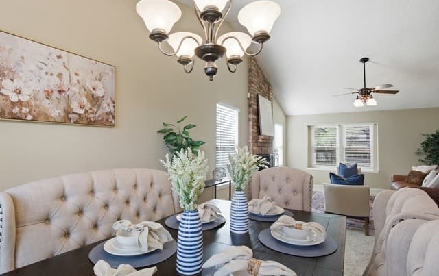 3-bedroom rental at 15626 Knollhollow in San Antonio, TX — photo 4