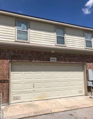 3-bedroom rental at 2608 Grayson Way in San Antonio, TX — photo 5