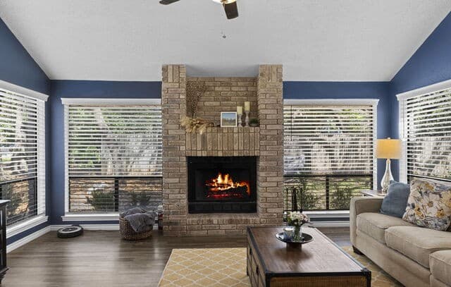 4-bedroom rental at 9318 Jorwoods in San Antonio, TX — photo 5