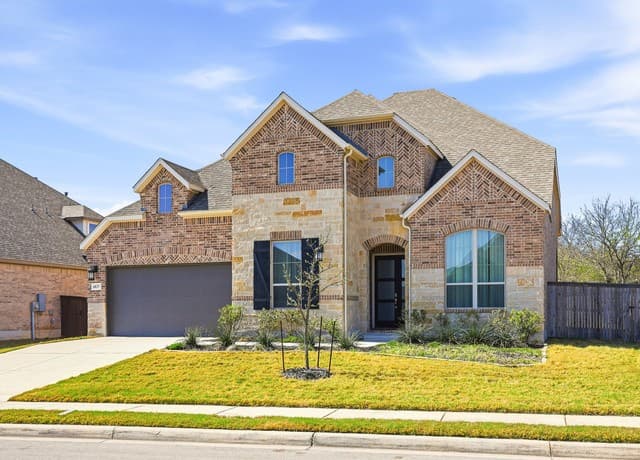 4-bedroom rental at 6837 Hallie Loop in Schertz, TX — photo 2