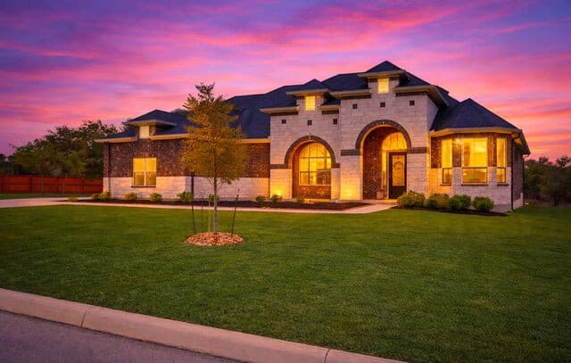4-bedroom rental at 169 Storm Way in Castroville, TX — photo 2