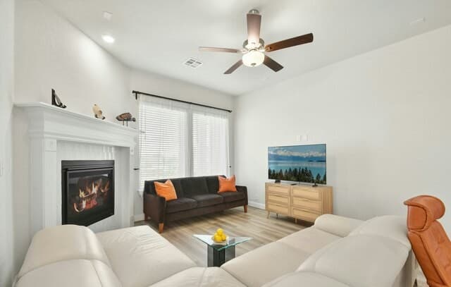 4-bedroom rental at 12125 Vine Blossom in Schertz, TX — photo 5