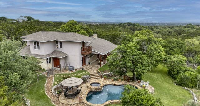 3-bedroom rental at 109 Ranch View in Boerne, TX — photo 1