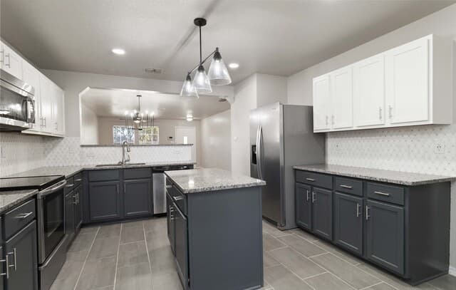 3-bedroom rental at 11614 Oak Maple in San Antonio, TX — photo 1