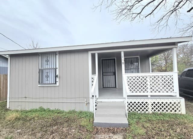 2-bedroom rental at 118 Fuente in San Antonio, TX — photo 2