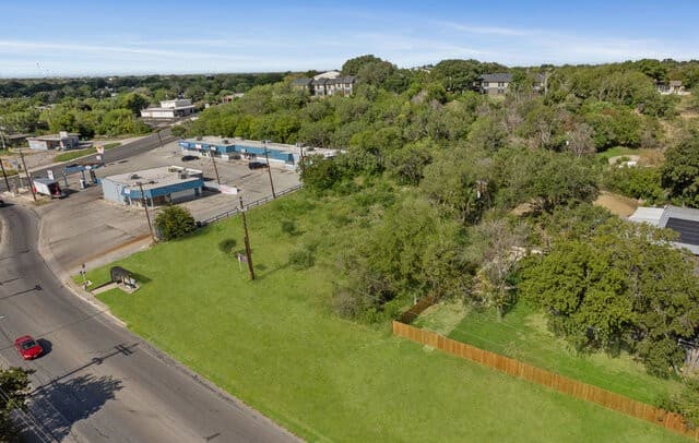rental at 4700 Pecan Valley in San Antonio, TX — photo 4