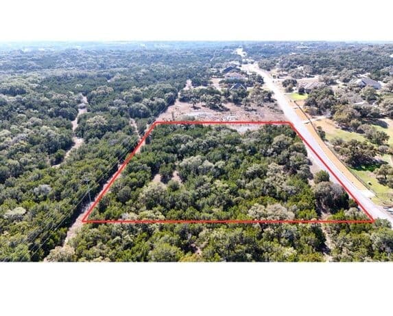 rental at 24814 Creek Loop in San Antonio, TX — photo 4