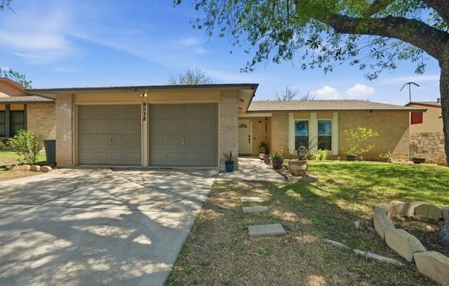 3-bedroom rental at 9538 New World in San Antonio, TX — photo 1