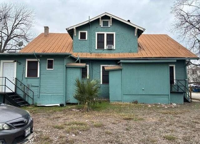 rental at 520 Paschal in San Antonio, TX — photo 5