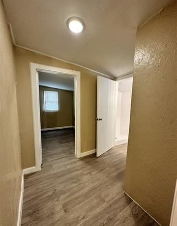 2-bedroom rental at 314 Nueces Unit C in San Antonio, TX — photo 5