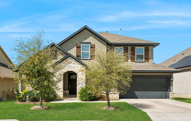 4-bedroom rental at 12123 Buckaroo Ranch in San Antonio, TX — photo 2