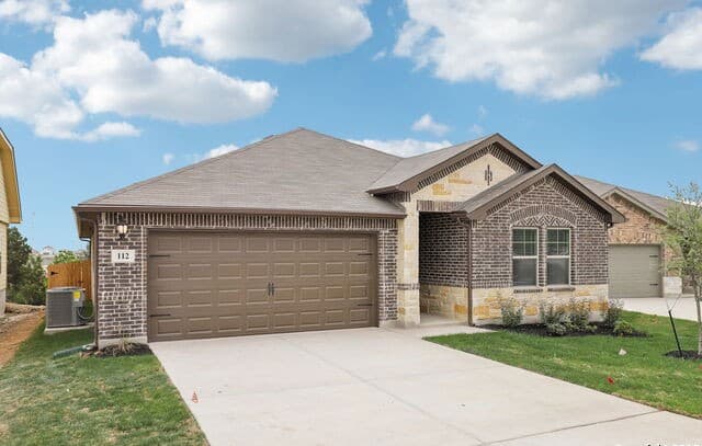 4-bedroom rental at 112 Shelton Pass in Cibolo, TX — photo 4