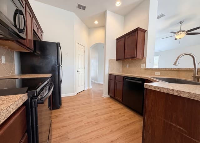 Home for sale at 3945 Whisper in Schertz, TX — photo 2