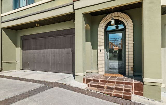 3-bedroom rental at 137 Katherine Unit 2 in San Antonio, TX — photo 1