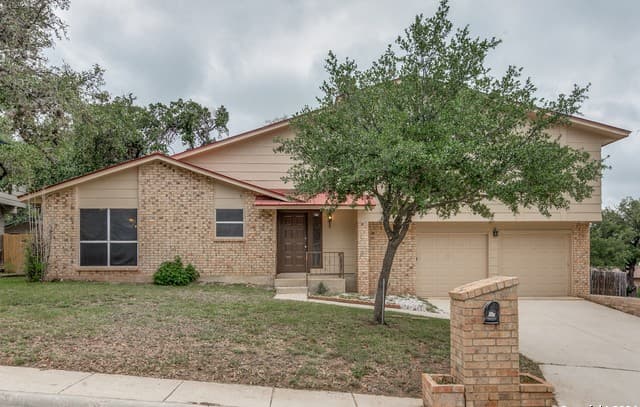 3-bedroom rental at 8503 Ridge Stone St in San Antonio, TX — photo 1