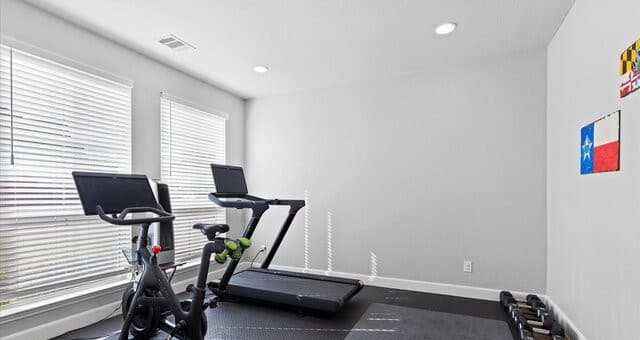 4-bedroom rental at 6501 Crockett Cv in Schertz, TX — photo 4