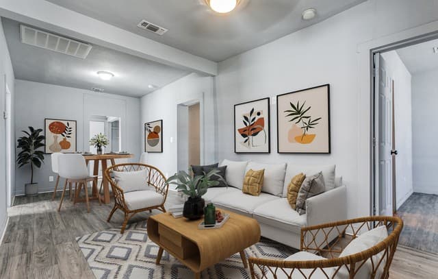 3-bedroom rental at 1526 Burnet in San Antonio, TX — photo 5
