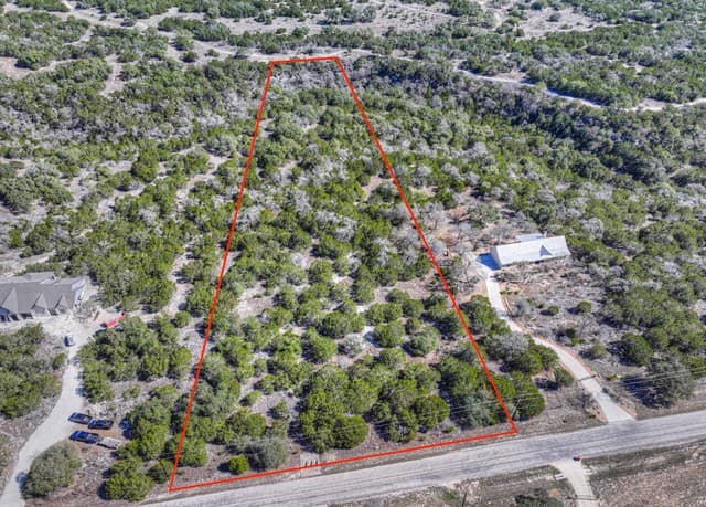 rental at 505 Red Rose St in Spring Branch, TX — photo 1