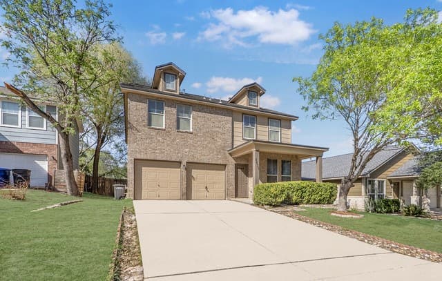 4-bedroom rental at 8635 Sunny Oaks in San Antonio, TX — photo 1
