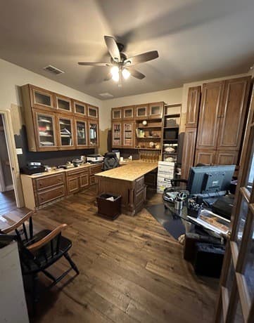 5-bedroom rental at 359 Park Ridge in Boerne, TX — photo 2