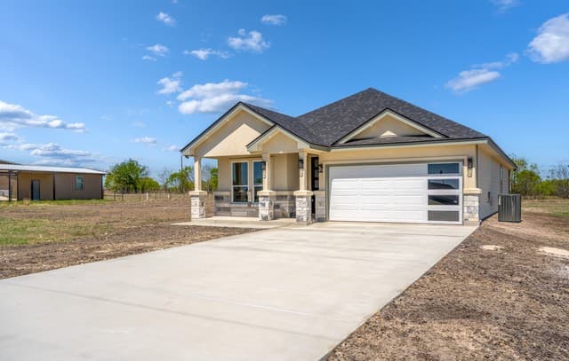 4-bedroom rental at 12623 Toro Drive in Atascosa, TX — photo 1